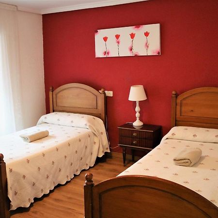 Albergue El Puntido Hontanas Eksteriør bilde